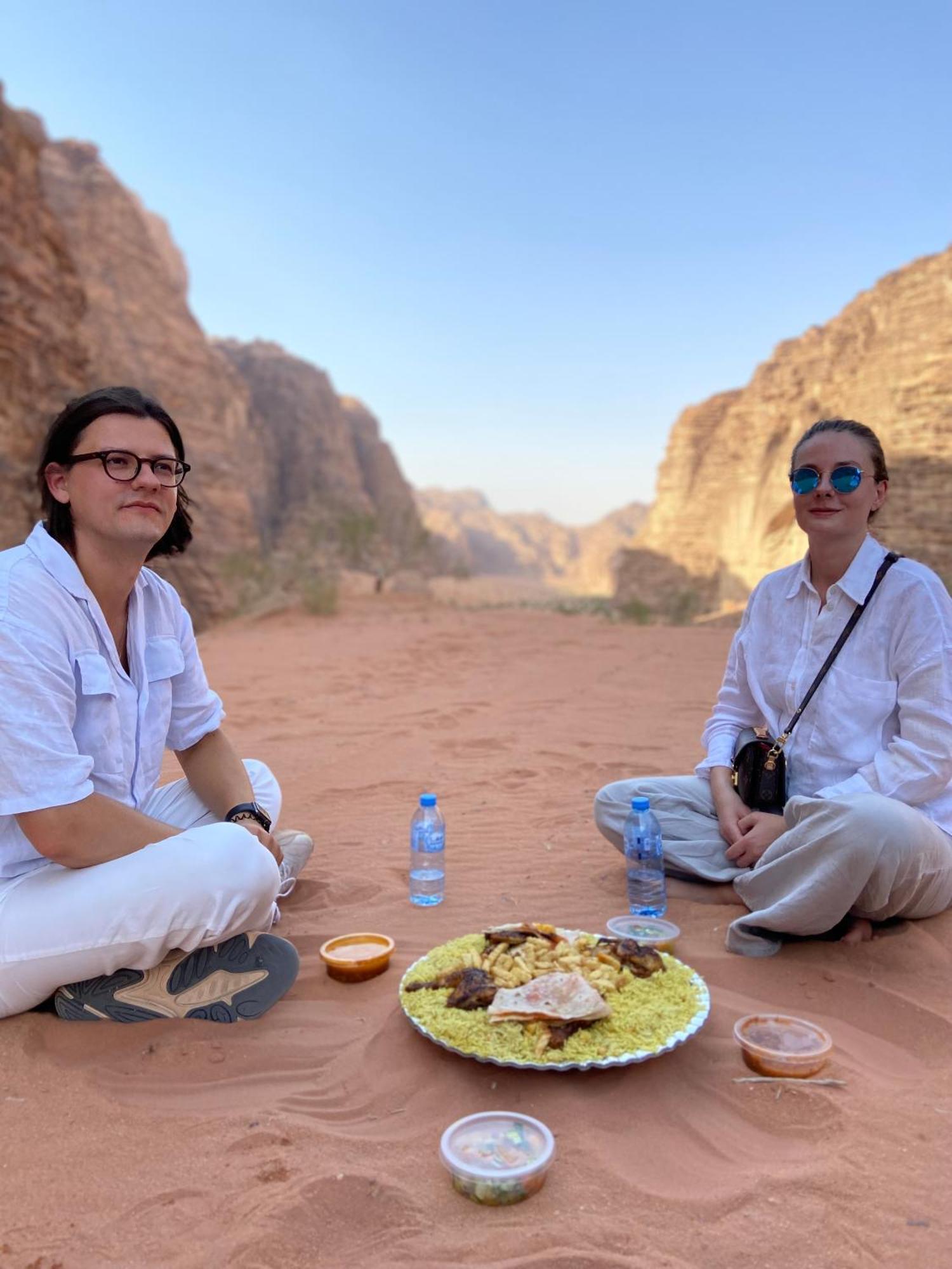 Wadi Rum Sky Camp Екстер'єр фото