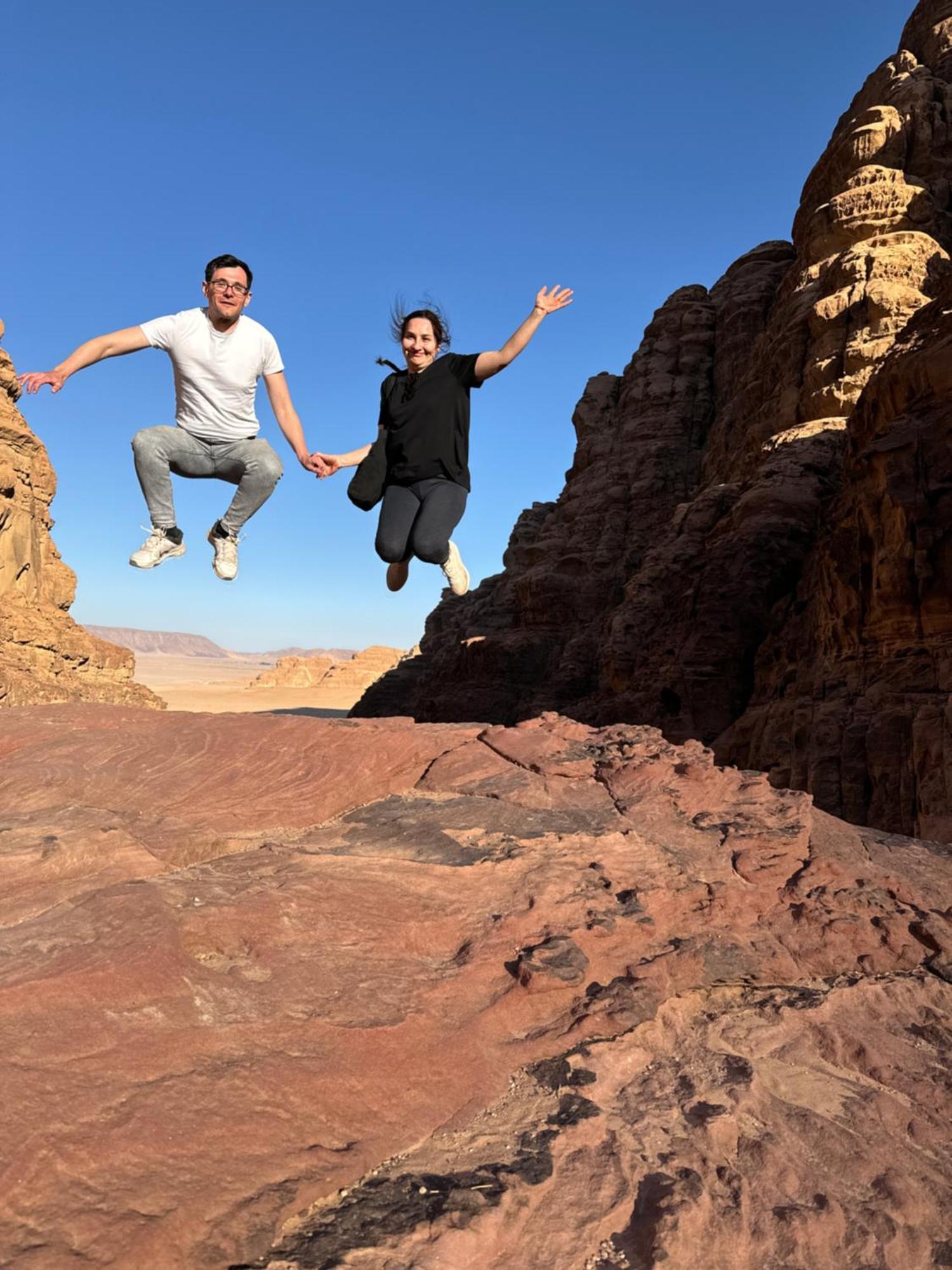 Wadi Rum Sky Camp Екстер'єр фото