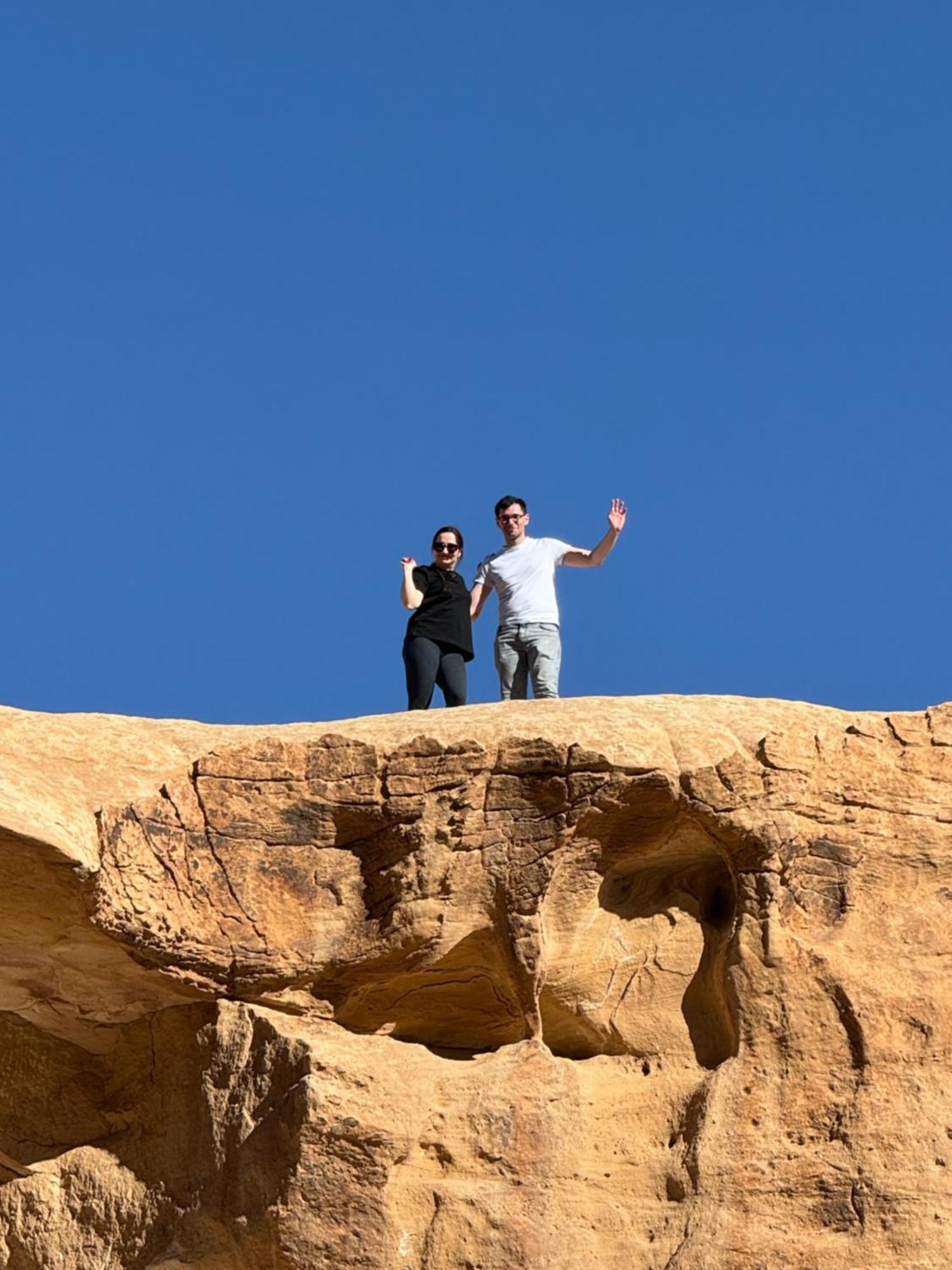 Wadi Rum Sky Camp Екстер'єр фото