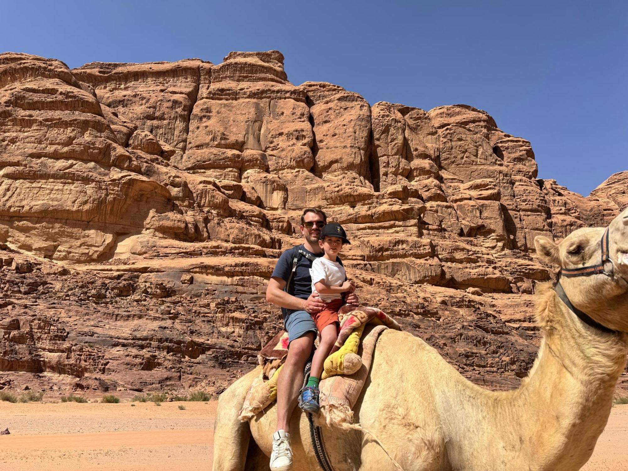 Wadi Rum Sky Camp Екстер'єр фото