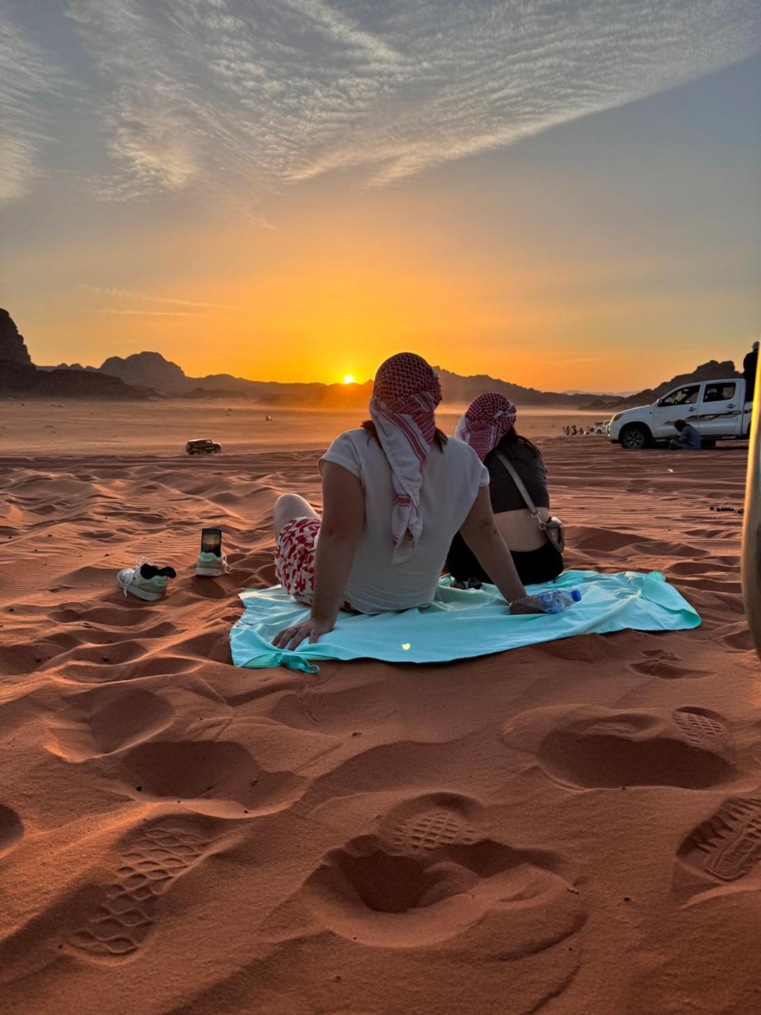 Wadi Rum Sky Camp Екстер'єр фото